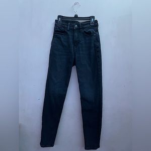 American Eagle Black High Rise Mom Jeans